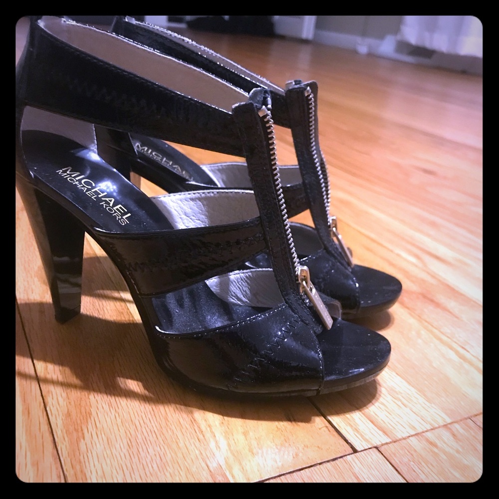 Super Sexy Michael Kors Heels- Like new!